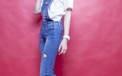 宝宝对准了坐下来自己弄